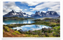 Pond and Cuernos del Paine